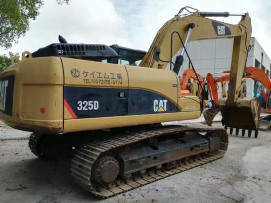 2011 Caterpillar 325D